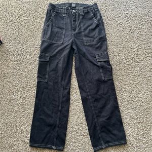 BDG Contrast Stitch Skate Jean in Black w/ white stitching, labeled size W27.